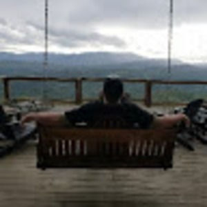 I'm selling top of the line men's clothing